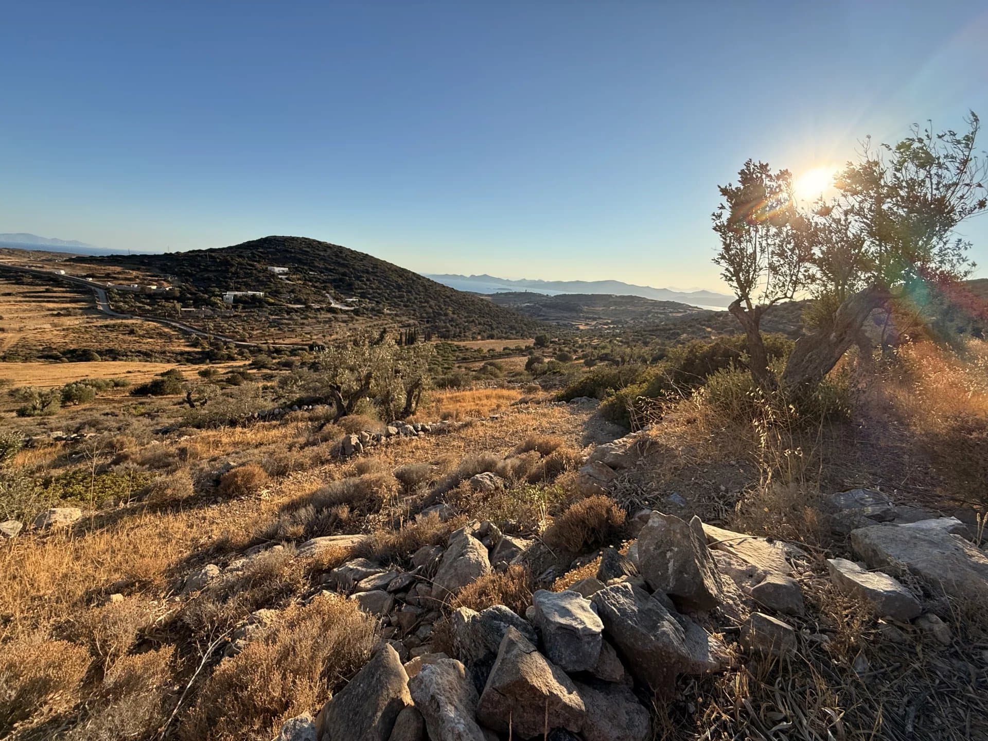 FOR SALE – REVISED PRICE FOR AN OUTSTANDING PROJECT IN PAROS – LAND WITH PRESTIGIOUS ARCHITECTURAL PLANS - Image 14