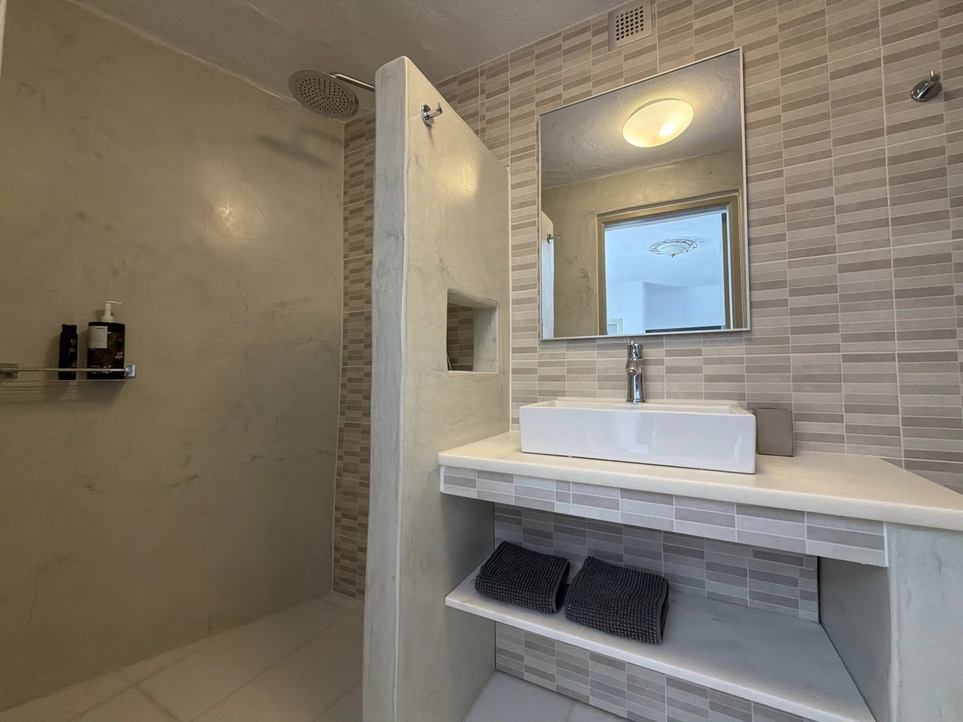 Authentic Cycladic Estate for Sale in Kostos, Paros – A Private Hamlet Overlooking the Aegean - Image 29